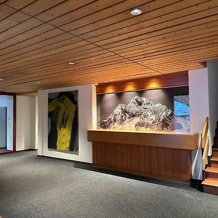 Schoene Im Zentrum Von Lägenhet St. Moritz