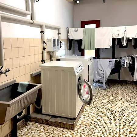 Schoene Im Zentrum Von *