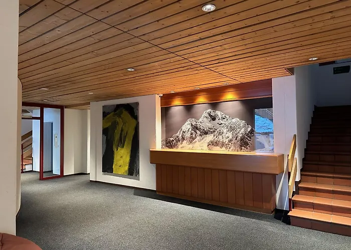 Schöne Im Zentrum Von Apartment St. Moritz